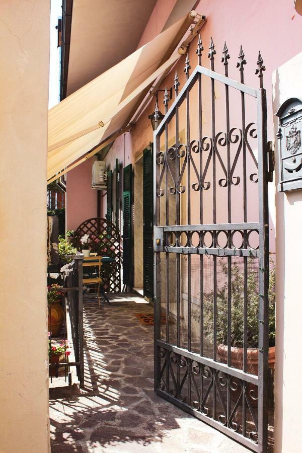 La Casa Dei Fiori Apartment La Spezia Exterior photo